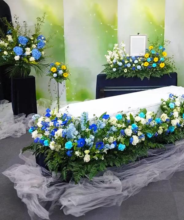 葛飾区メモリーホーム新小岩の家族葬特別プランの写真。祭壇の写真