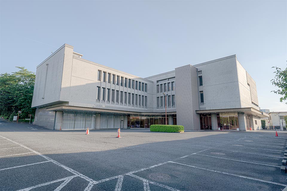 葛飾区にあるメモリーホーム新小岩が葬儀で利用する落合斎場の外観の写真