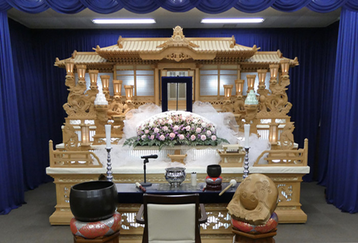 川越市立ち華葬祭の華祭壇のプランA-川越の写真
