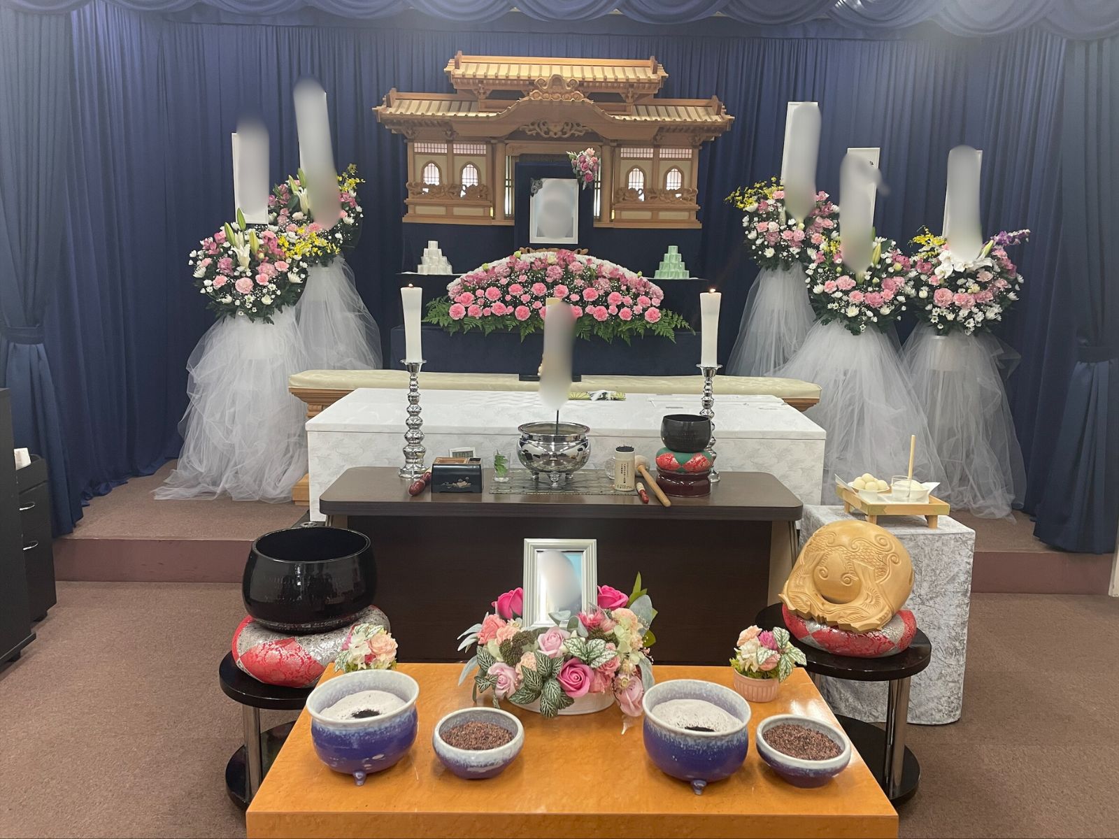 川越市の立華葬祭の祭壇写真